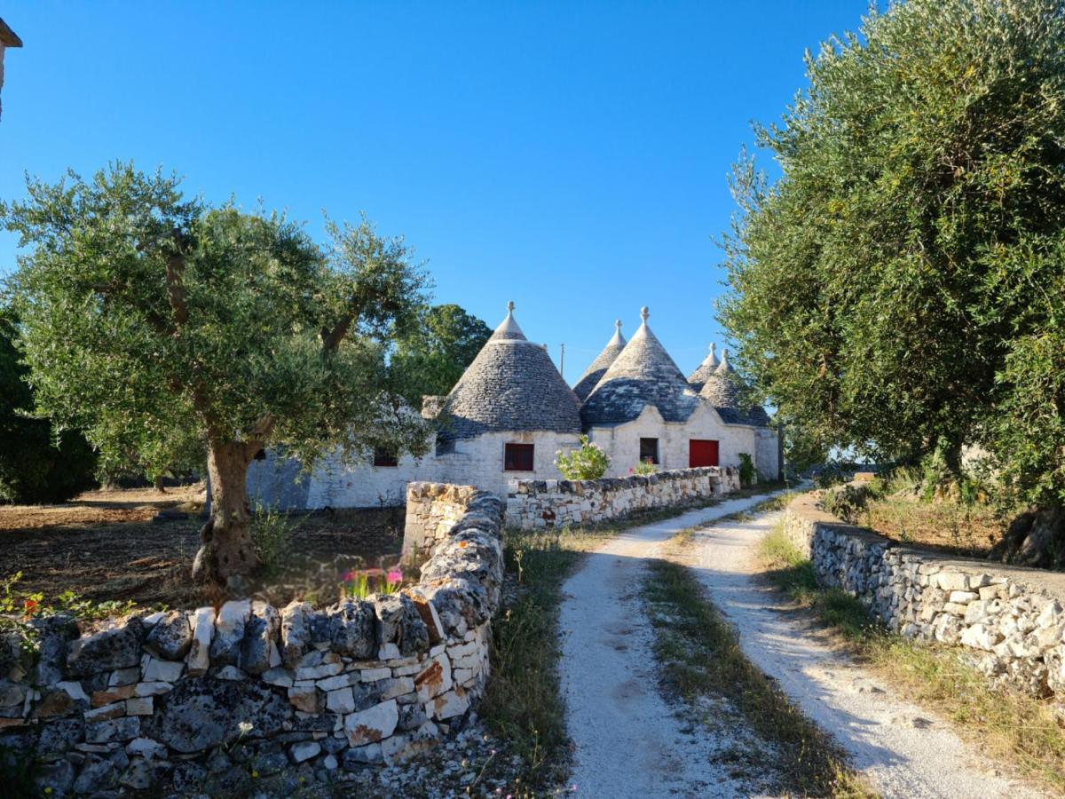 Trulli L'Utopia Di Anny Trulli Anny'S Utopia 로코로톤도 외부 사진