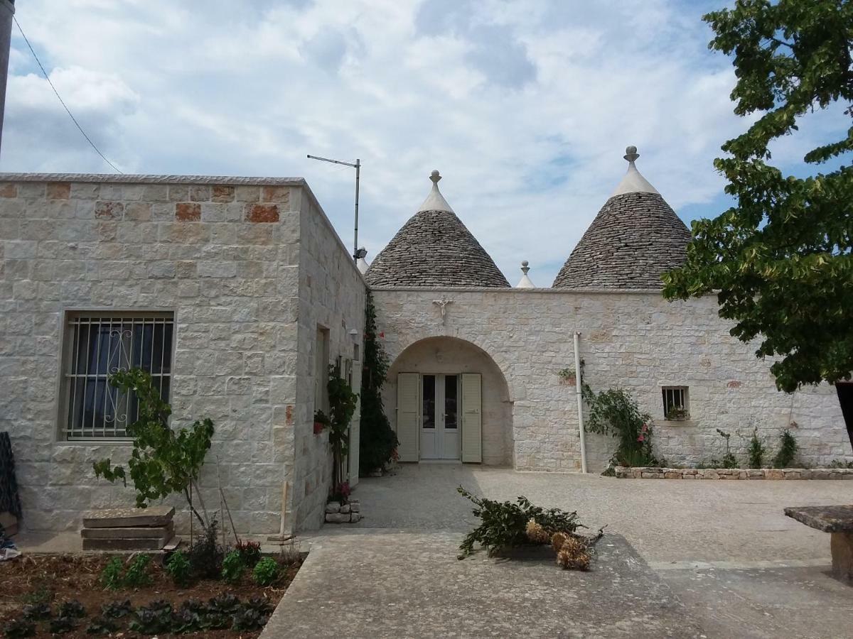 Trulli L'Utopia Di Anny Trulli Anny'S Utopia 로코로톤도 외부 사진